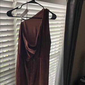 Elegant Brown One-Shoulder Dress